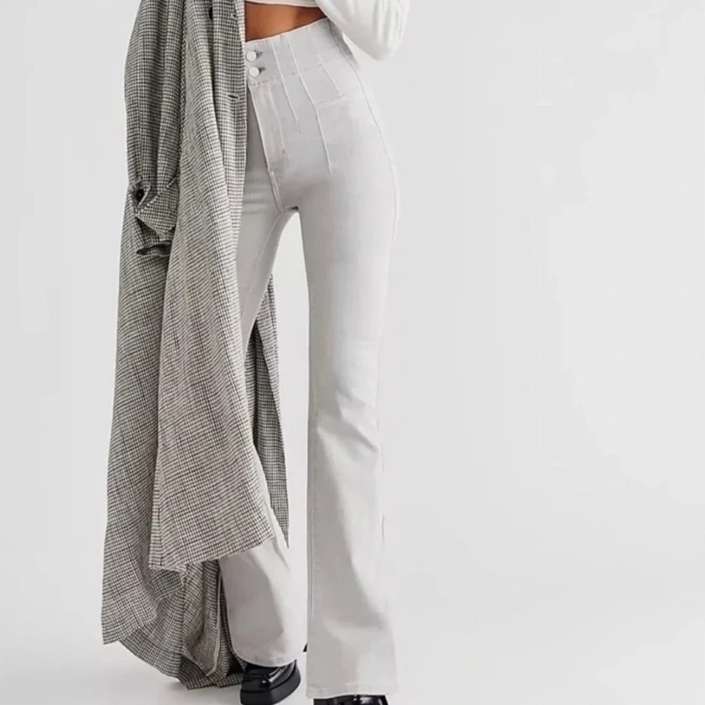NWT Free People Jayde Flare Jeans High Rise Light Gray We The Free